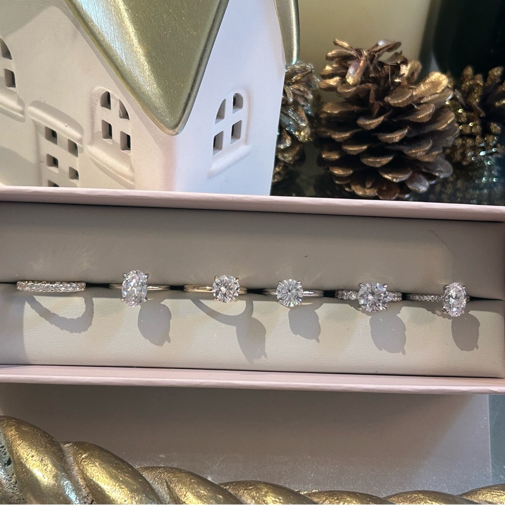 Gorgeous Everly Rings-size 5.